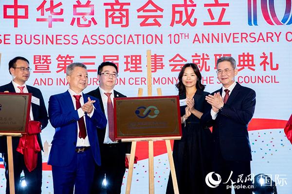 ӢA̕eг10cߵYF(xin) \(bio) z